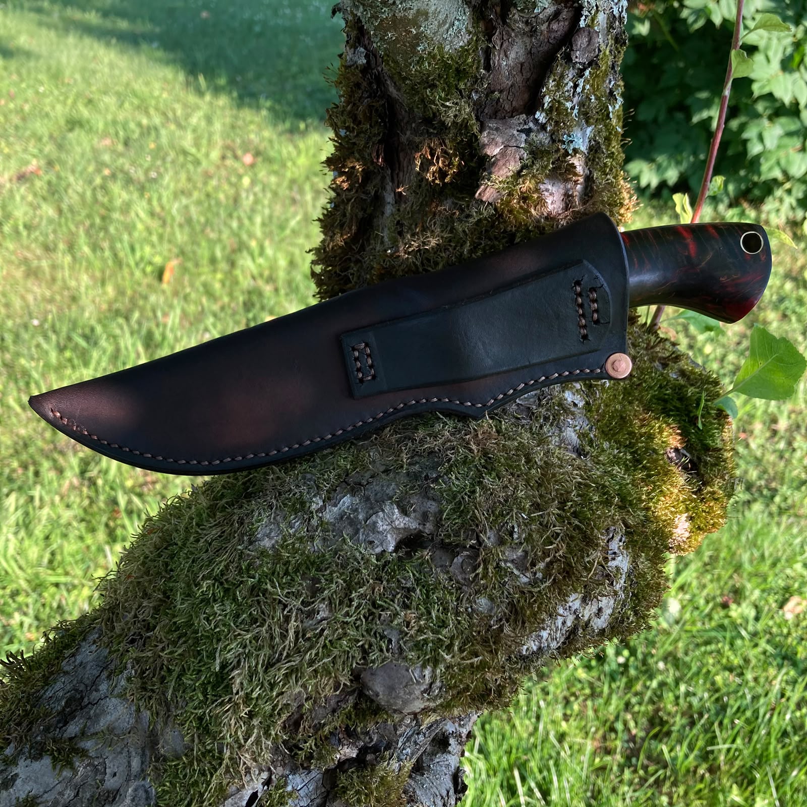 Obsidian | Hunting Knife N690 | Stabilized Wood & G10
