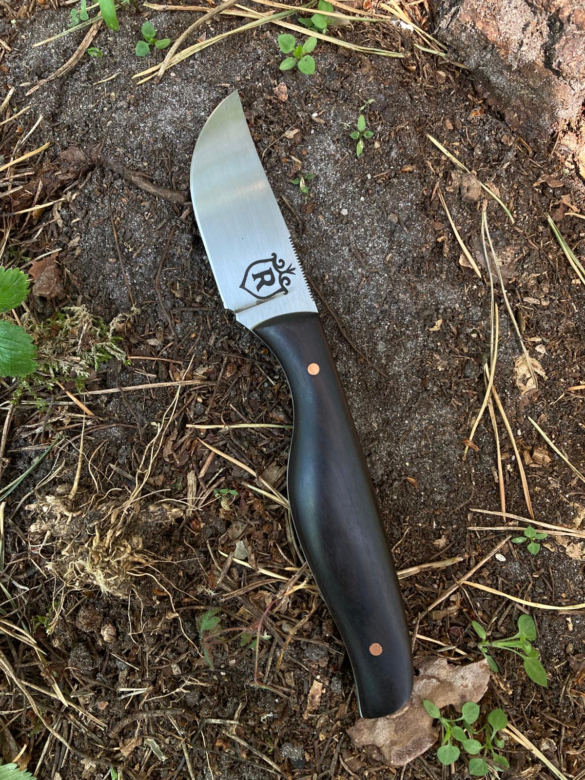 Lūša zobs EDC